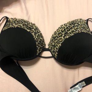 PINK Victoria’s Secret bathing suit top